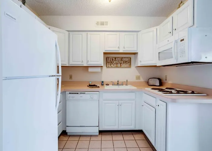 Marylander Condominiums, 90 Steps From The Beach