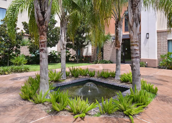 Holiday Inn Express And Suites New Orleans Airport By Ihg